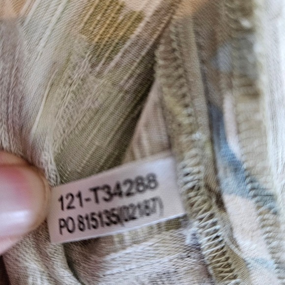 Men's Tommy Bahama 100% Silk Shirt, Size Medium - Picture 8 of 10